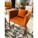 Poltrona Decorativa Premium em Veludo com Base Metálica | Cadeira para Sala de Jantar, Escritório, Clínica e Recepção